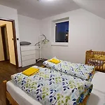Malá Valaška *